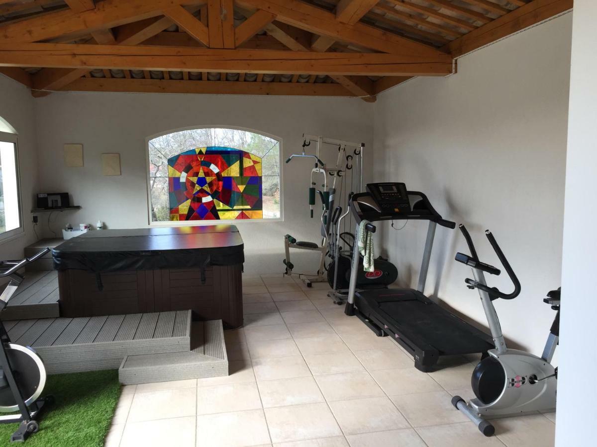 Villa Sanata Les Arcs-sur-Argens Εξωτερικό φωτογραφία