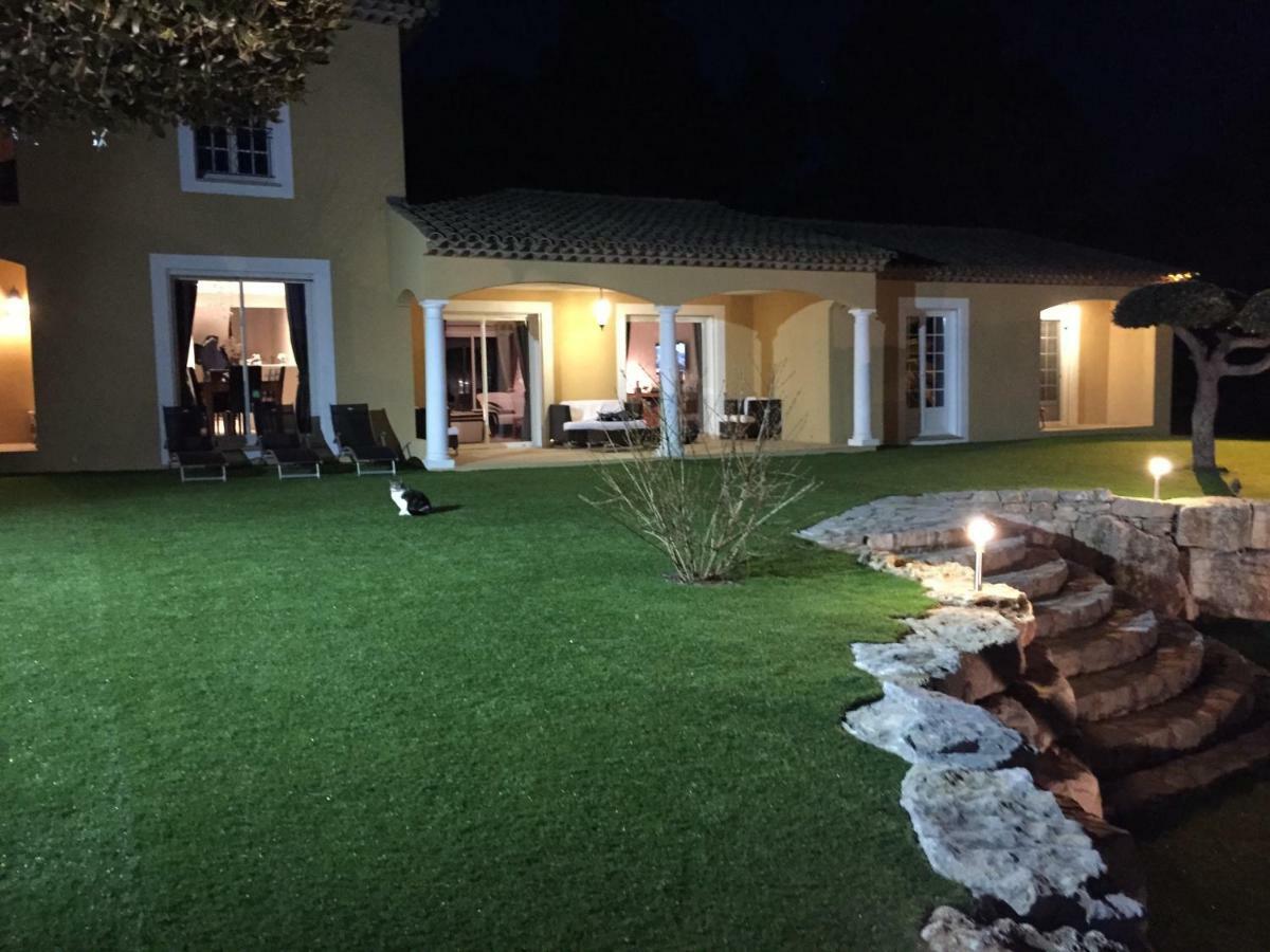 Villa Sanata Les Arcs-sur-Argens Εξωτερικό φωτογραφία